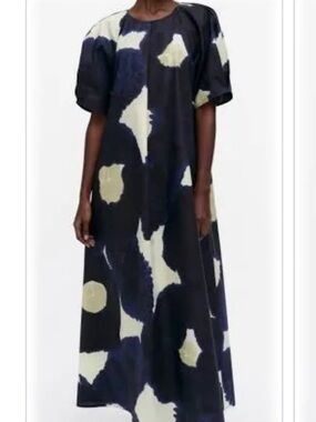 marimekko puff sleeve cotton maxi dress Navy and Cream Floral
